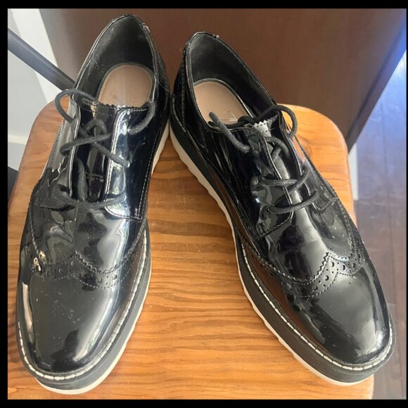 Zara Black Patent Platform Oxford Shoes – Modern Chic Meets Retro Cool - Picture 1 of 3